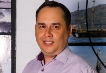 columna emilio moses kurt seguros