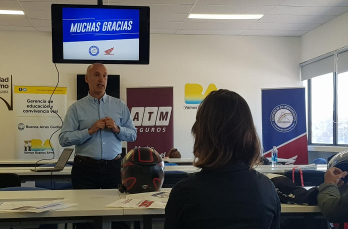 atm seguros participación clínica conducción segura motos