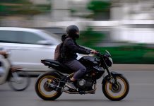 En agosto creció el patentamiento de autos y cayó el de motos en términos interanuales patentamiento autos motos agosto 2022