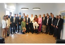 ssn visita aida joven