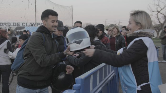 ansv-cascos-motociclistas-cancha-claypole