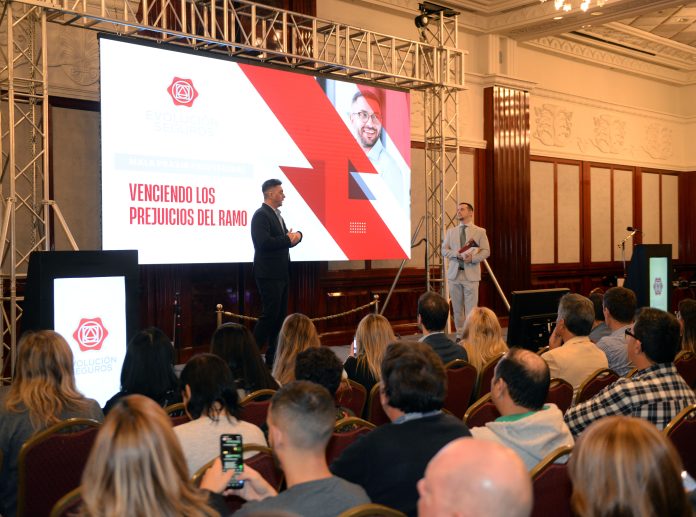 evolución seguros jornada todo riesgo experiencia praxis médica