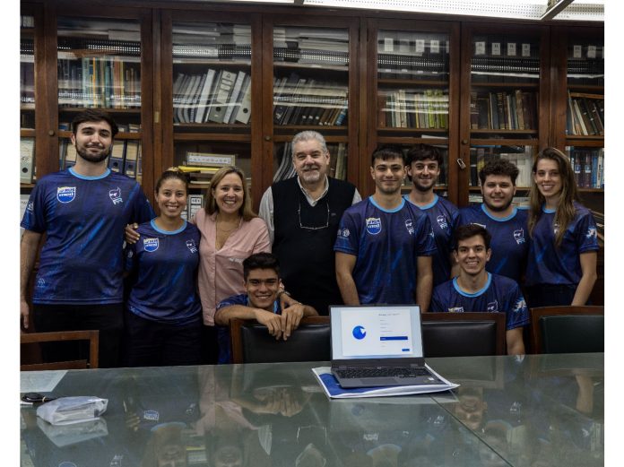 rus donación notebook alta performance fiuba racing team