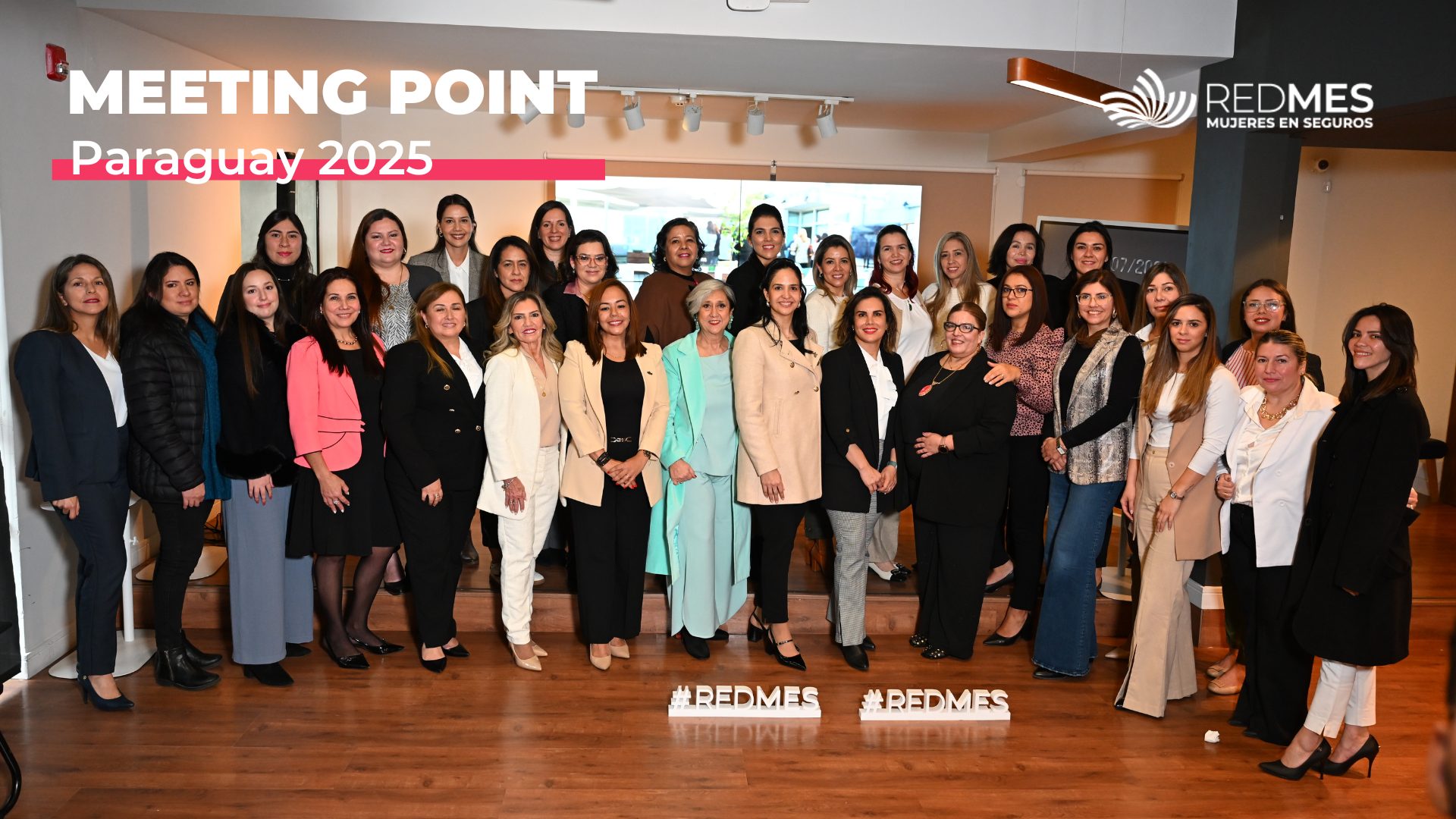 Con gran convocatoria, RedMES llevó adelante una nueva edición del Meeting Point en Paraguay, un espacio de encuentro para reflexionar sobre los desafíos y oportunidades de la industria aseguradora y financiera desde una mirada inclusiva, diversa y con perspectiva de género.