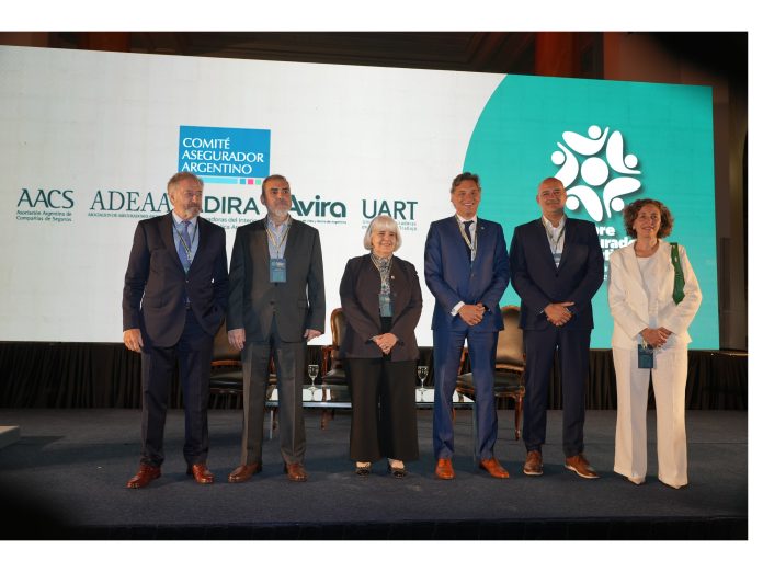 cumbre aseguradora argentina 2025