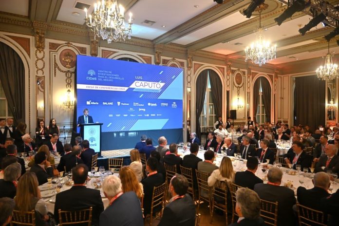 cides-ciclo-conferencias-caputo